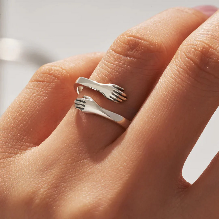 Romantic Hug Ring